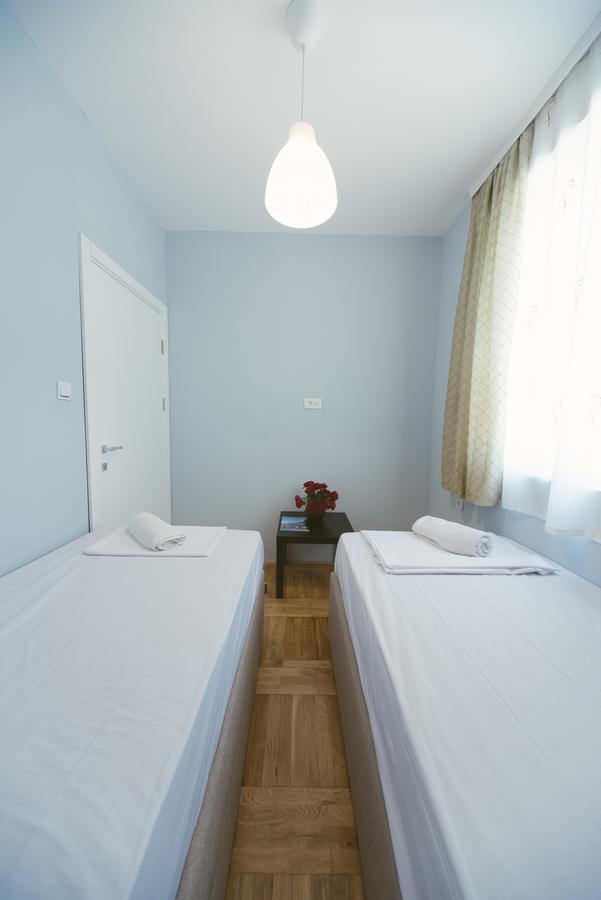 Apartment Luxury Explorer Подгорица Екстериор снимка